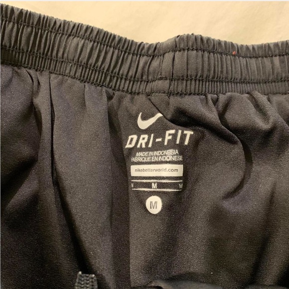 ✨ STANFORD NIKE SHORTS ✨ - Picture 4 of 6